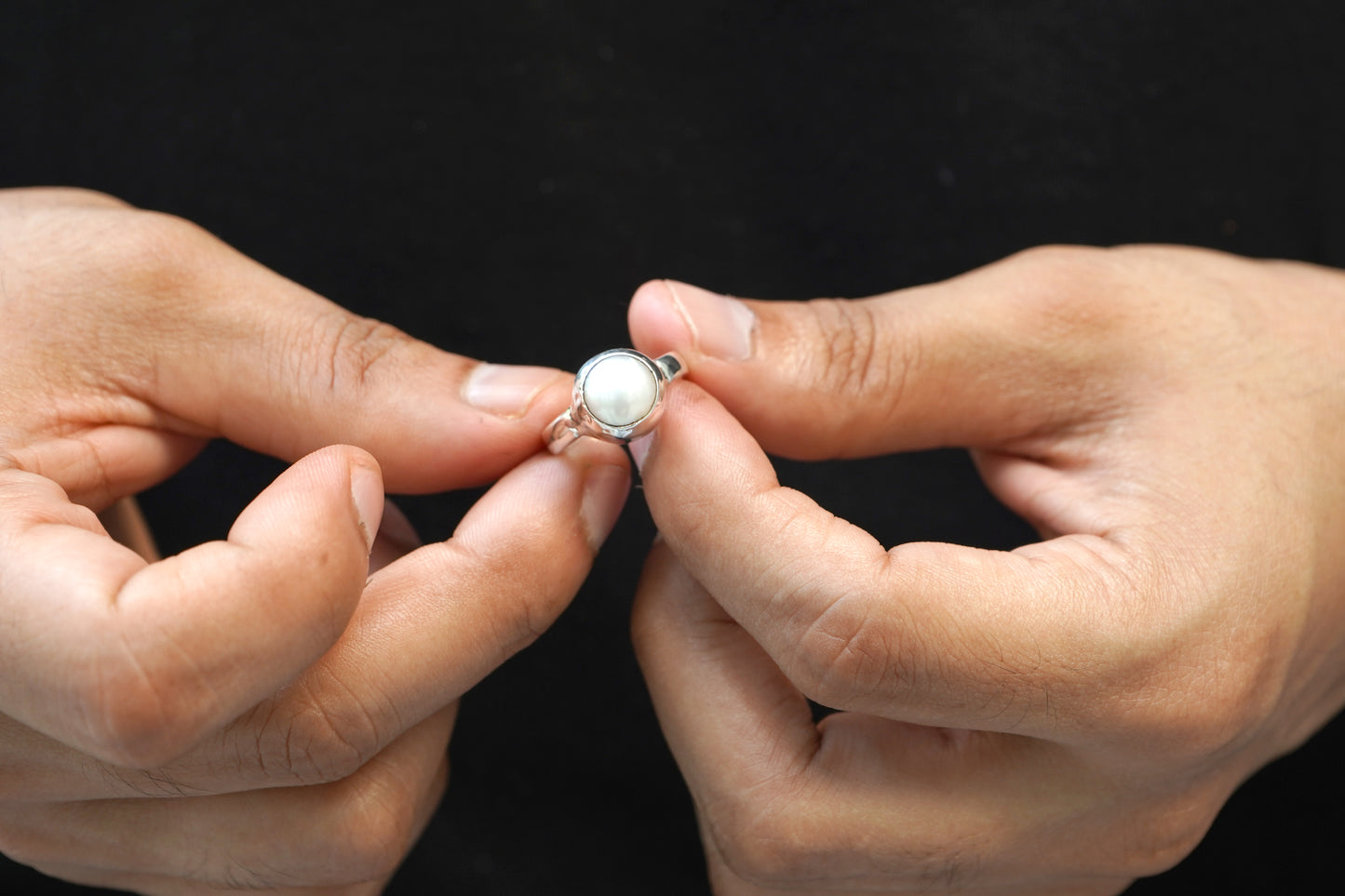 South Sea Pearl Ring - 5.30 Carats/5.90 Ratti