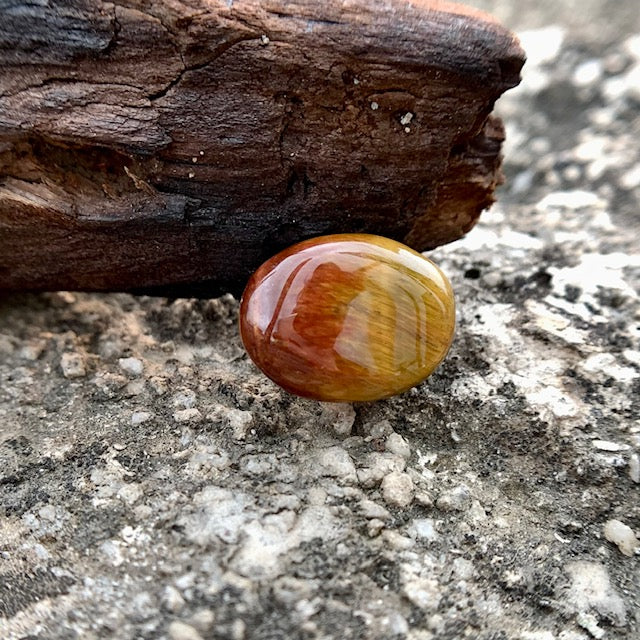 Natural Tiger's eye Stone - 10.00 Carat/11.1 Ratti