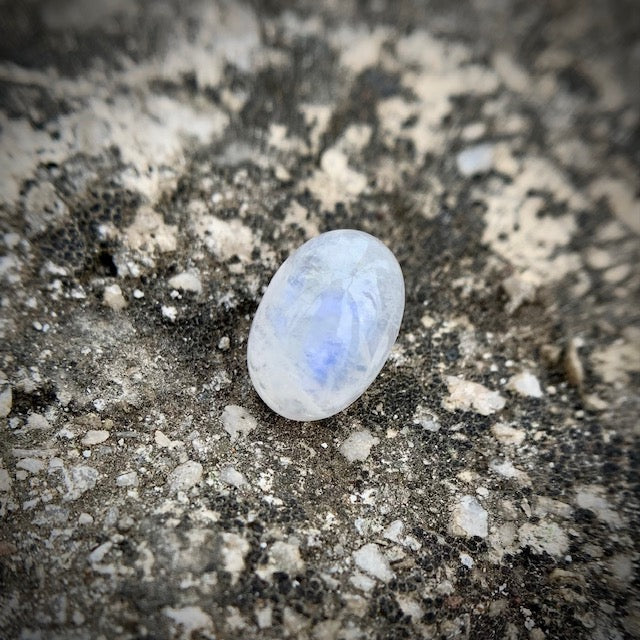 Natürlicher blauer Mondstein – 5,65 Karat
