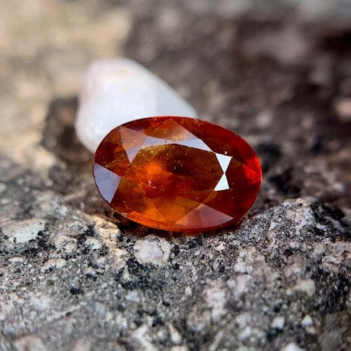 Natural Hessonite Garnet - 4.60 Carat/5.11 Ratti