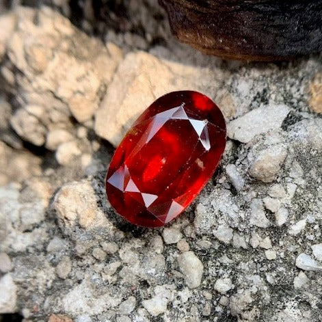 Natural Hessonite Garnet - 5.95 Carat/6.60 Ratti