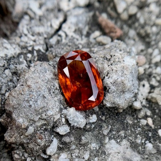 Natural Hessonite Garnet - 8.25 Carat/9.16 Ratti