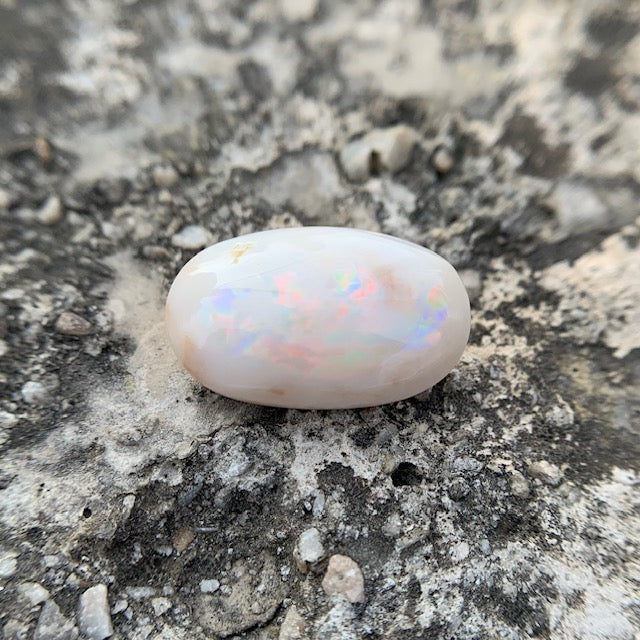 Natürlicher Feueropal - 15,40 Karat/17,09 Ratti