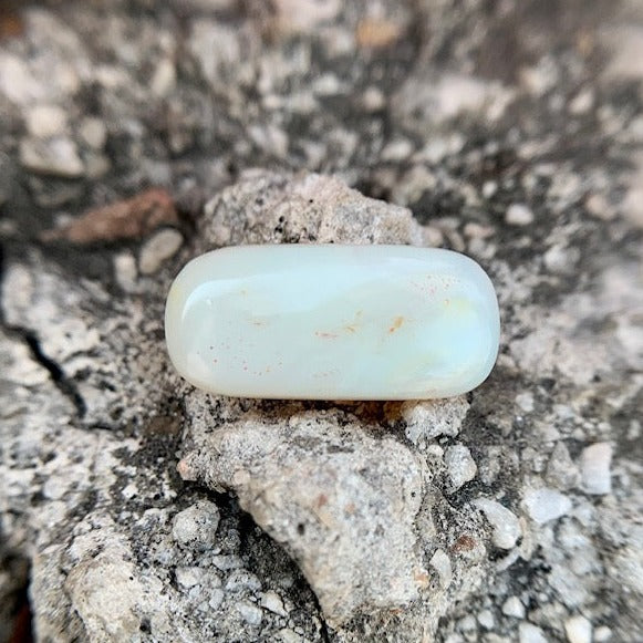 Natürlicher Feueropal - 11,00 Karat/12,21 Ratti