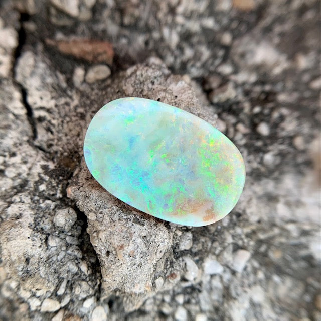 Natürlicher Feueropal - 11,00 Karat/12,21 Ratti