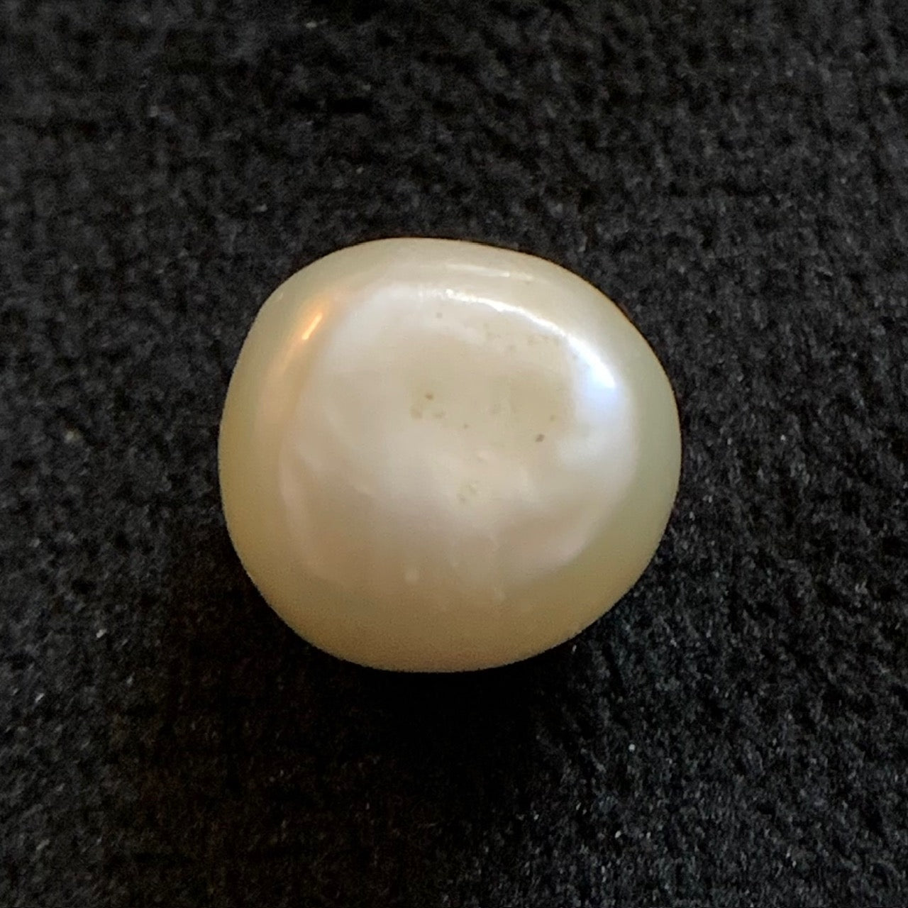 Natural Pearl - 7.24 Carats/8.03 Ratti