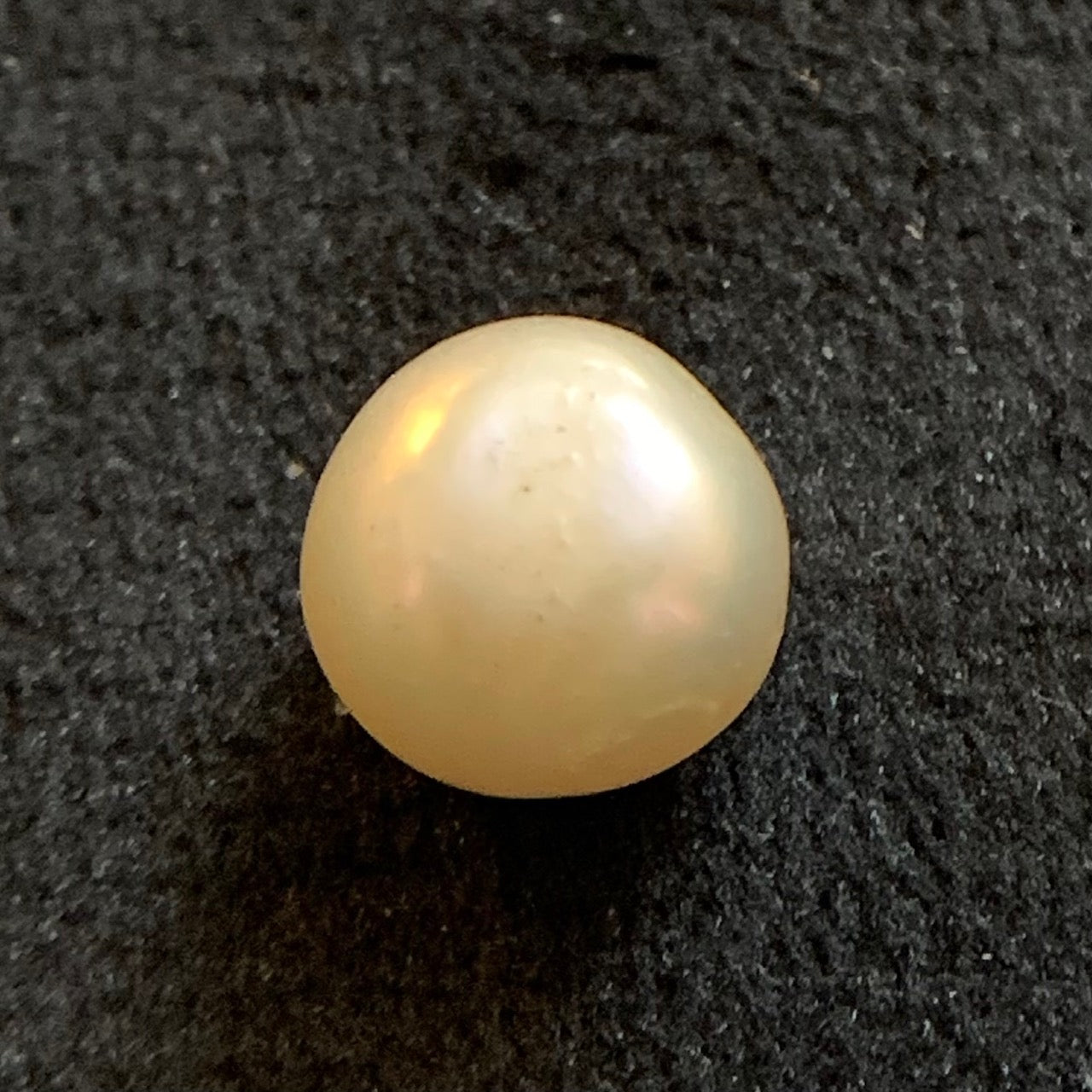 Natural Pearl - 4.99 Carats/5.53 Ratti