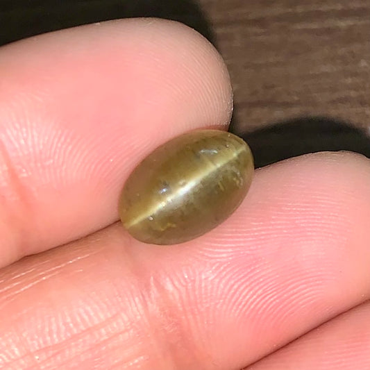 Natural Catseye stone - 7.00 Carat/7.77 Ratti