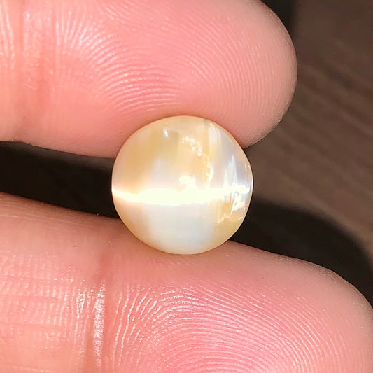 Natural Catseye stone -3.86 Carat/4.28 Ratti