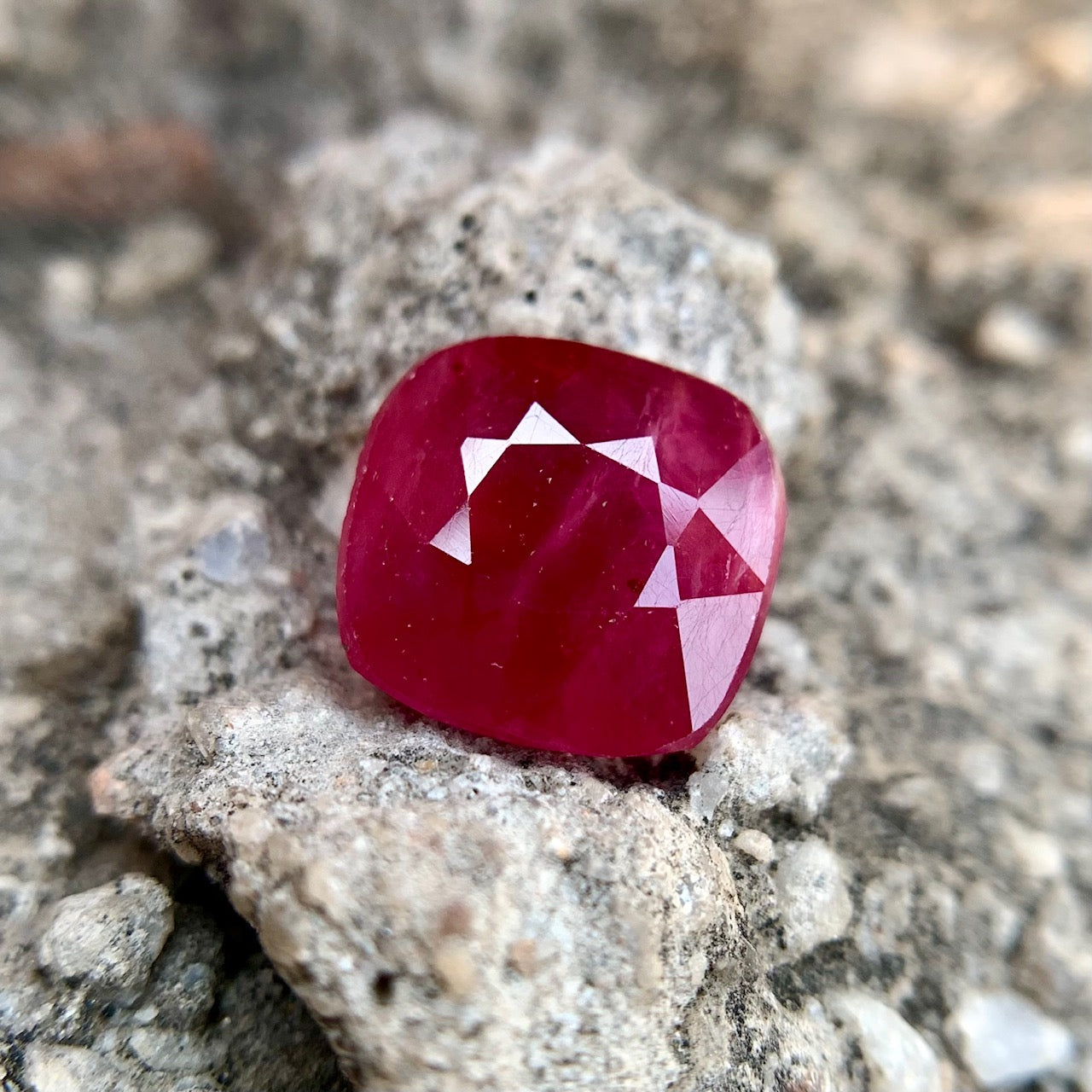 Natürlicher Rubin – 8,60 Karat/9,55 Ratti