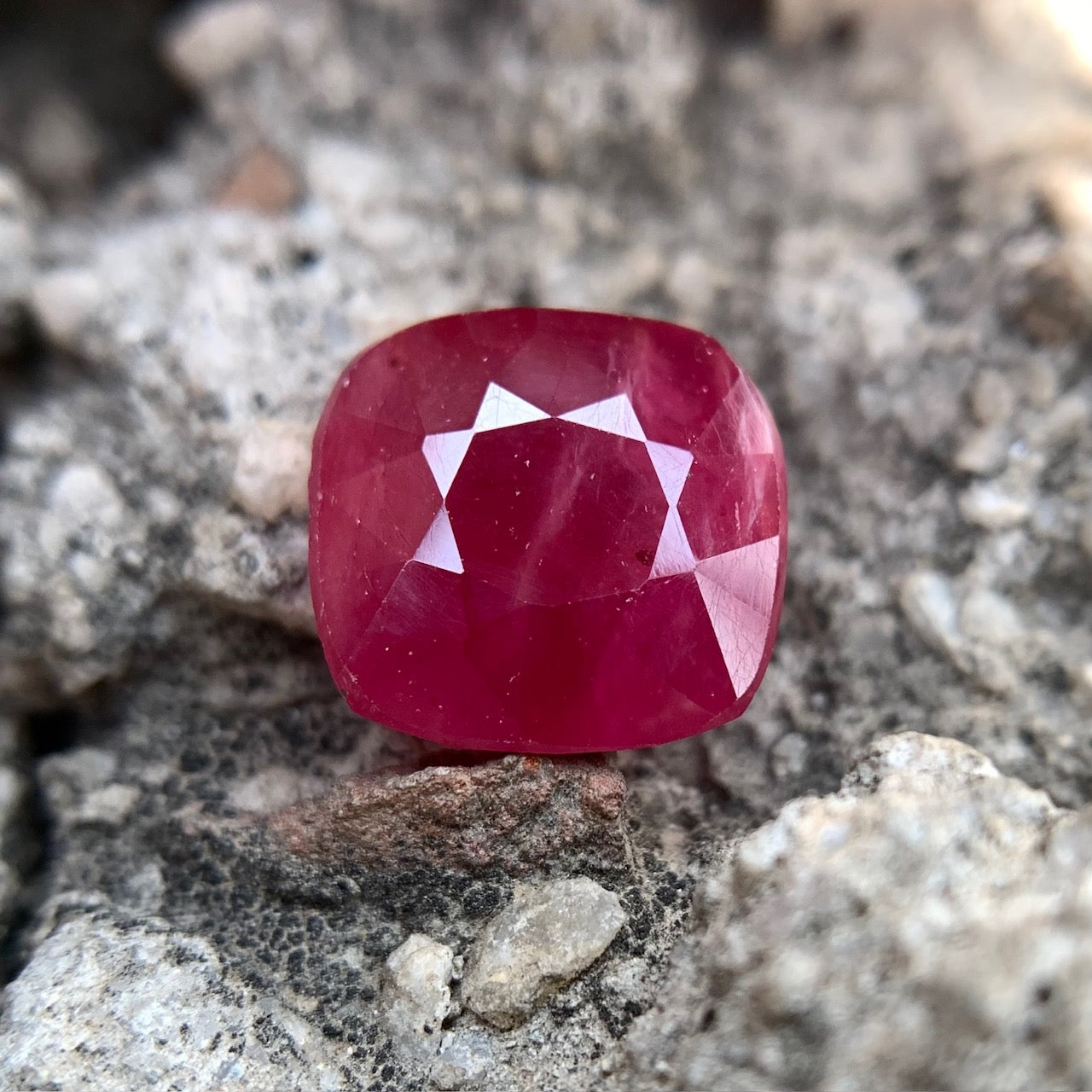 Natürlicher Rubin – 8,60 Karat/9,55 Ratti