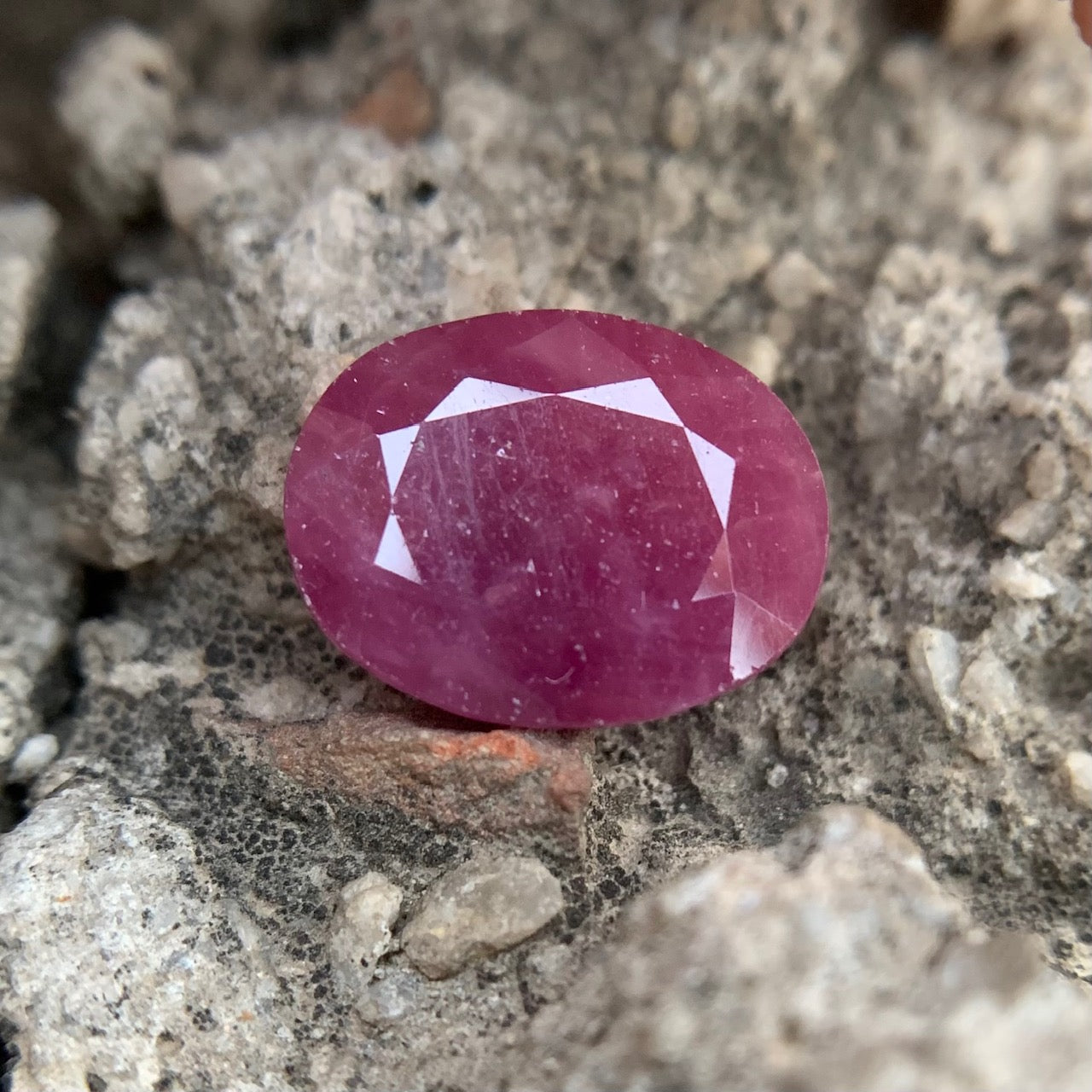 Natural Ruby - 3.95 Carats/4.38 Ratti