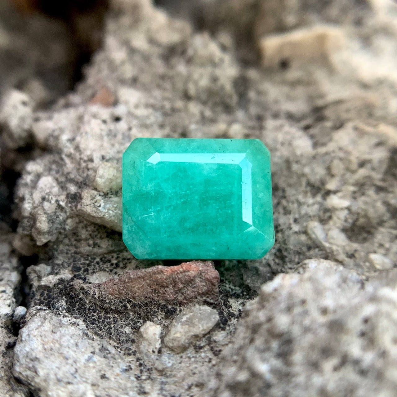 Natürlicher Smaragd – 5,30 Karat/5,90 Ratti