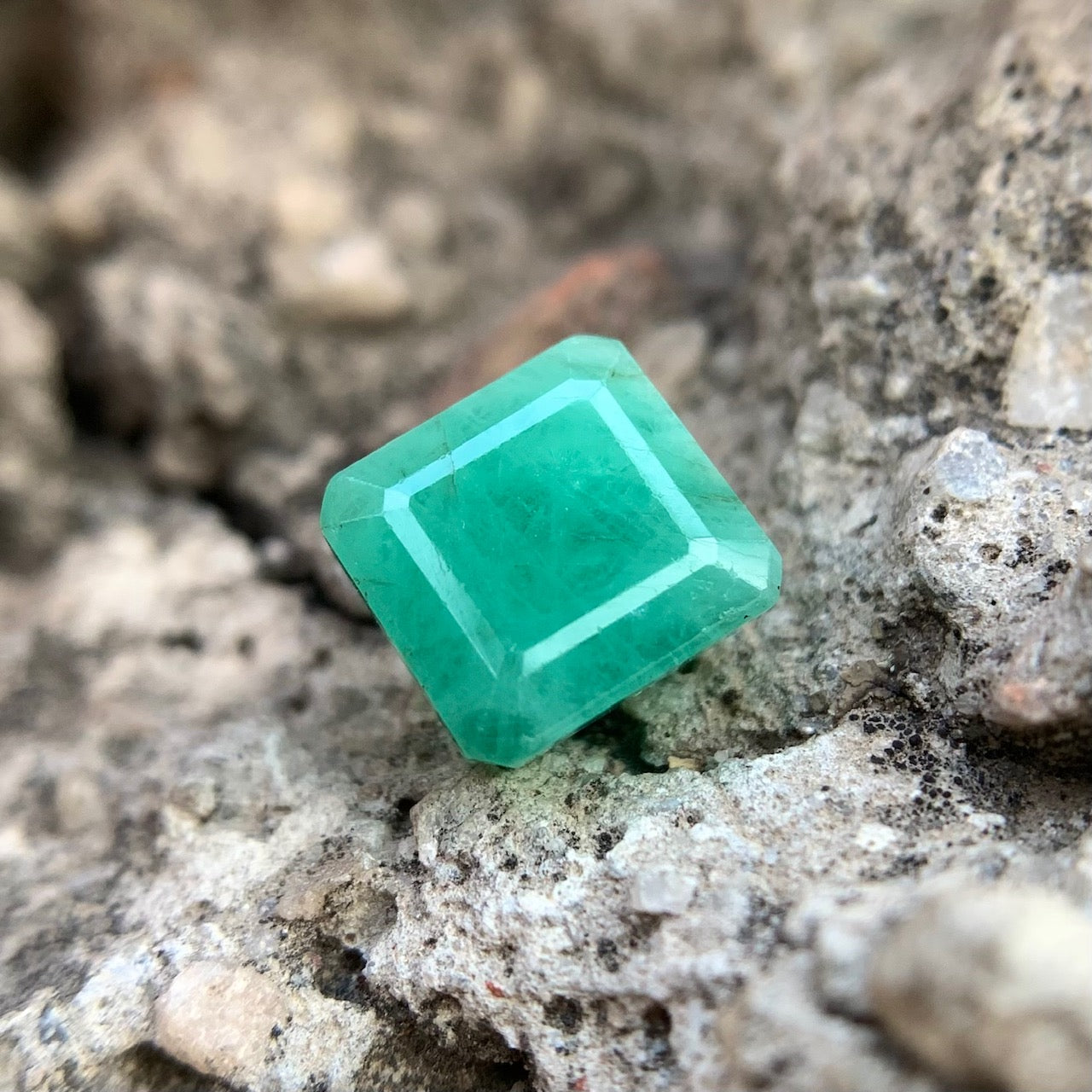 Natürlicher Smaragd – 5,30 Karat/5,90 Ratti