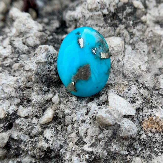 Natural Turquoise - 3.95 Carat/4.38 Ratti