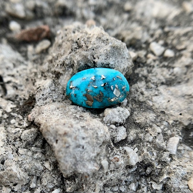 Natural Turquoise - 3.30 Carat/3.66 Ratti