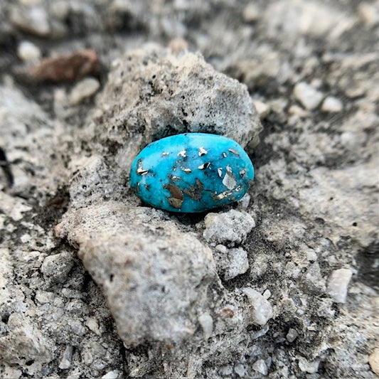 Natural Turquoise - 3.30 Carat/3.66 Ratti