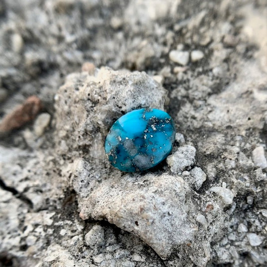 Natural Turquoise - 4.20 Carat/4.66 Ratti