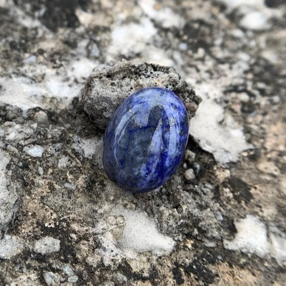Natürlicher Lapislazuli – 11,25 Karat