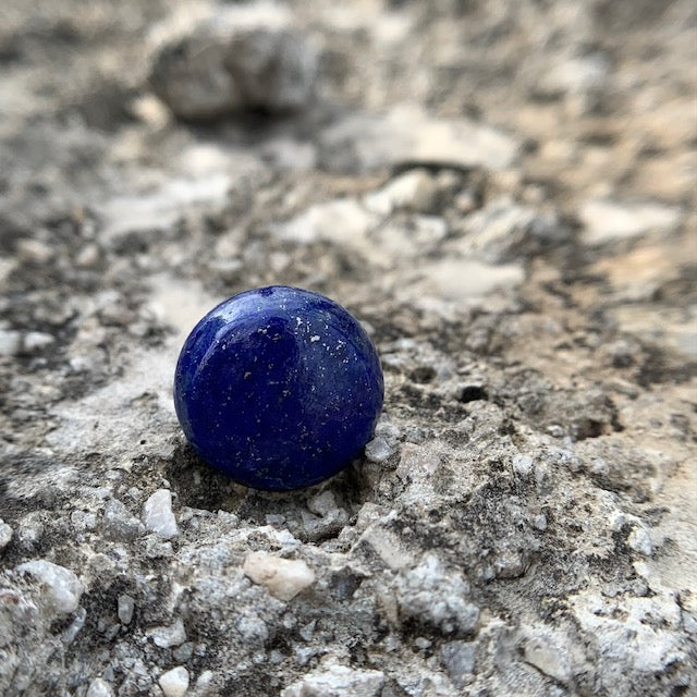 Natürlicher Lapislazuli – 10,85 Karat