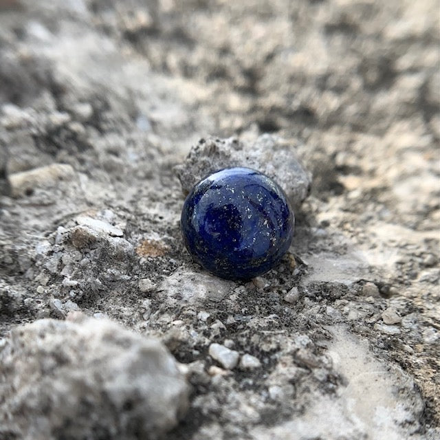 Natürlicher Lapislazuli – 9,25 Karat/10,26 Ratti