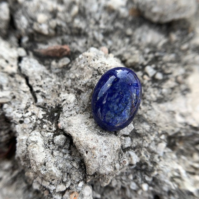 Natürlicher Lapislazuli – 10,40 Karat