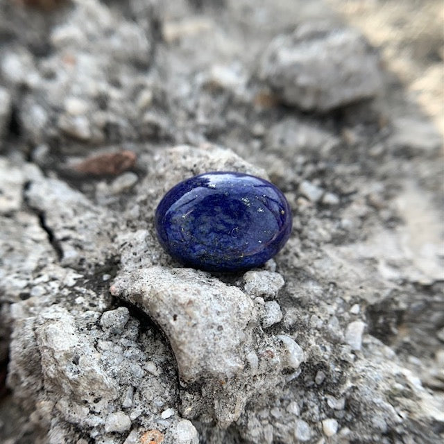 Natürlicher Lapislazuli – 10,40 Karat