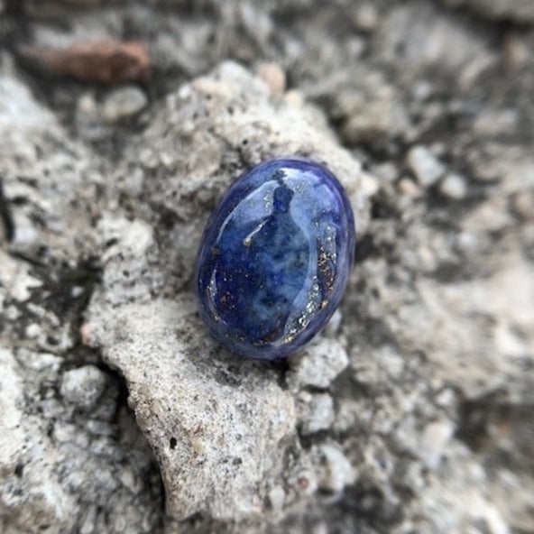 Natürlicher Lapislazuli – 10,25 Karat