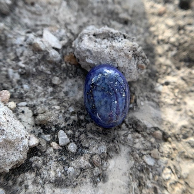 Natürlicher Lapislazuli – 10,25 Karat