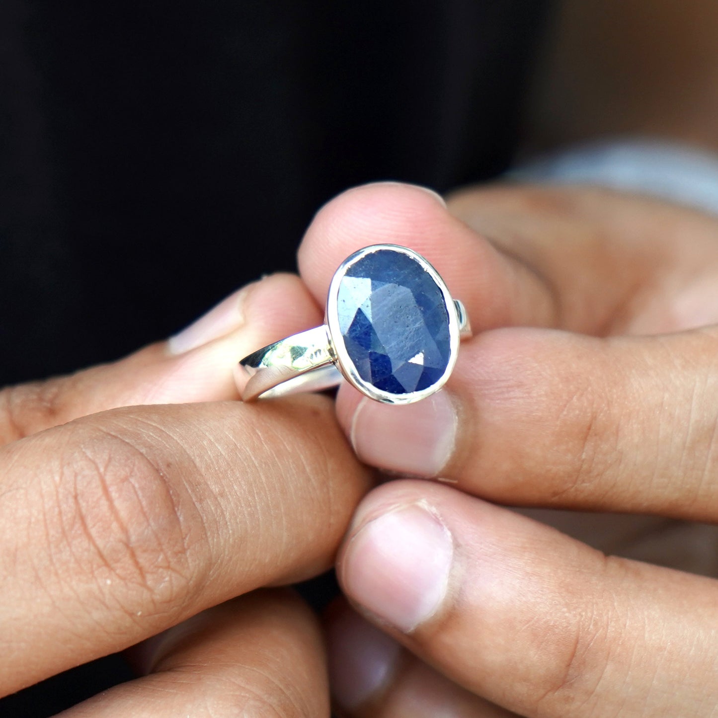 Blue Sapphire Ring- 6.15 Carats/6.83 Ratti