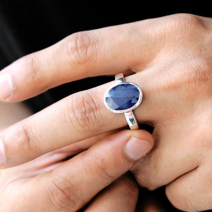 Blauer Saphir (Neelam) Ring - 8,20 Karat/9,10 Ratti
