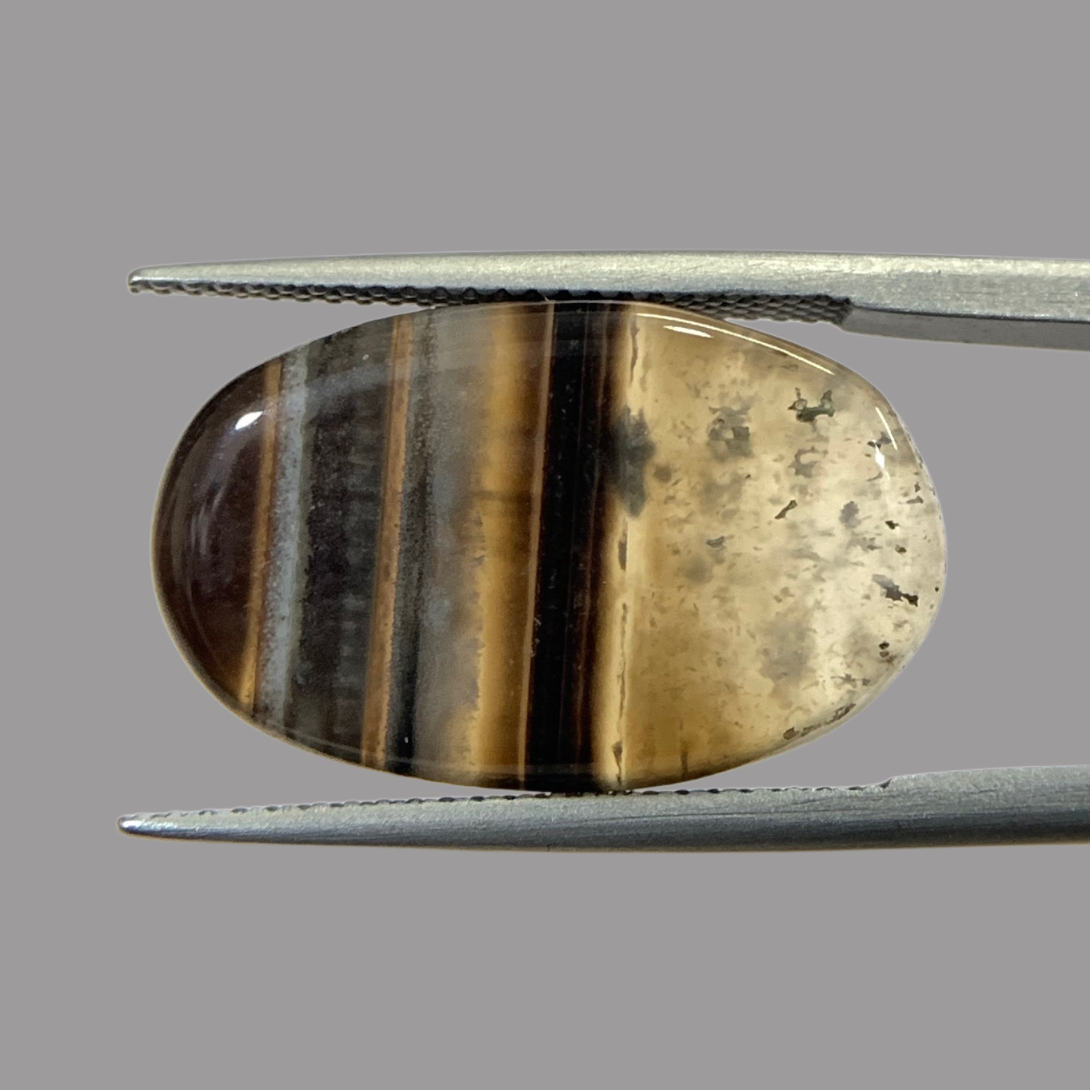 Sulemani Hakik Stein - 128,75 Karat/142,91 Ratti 