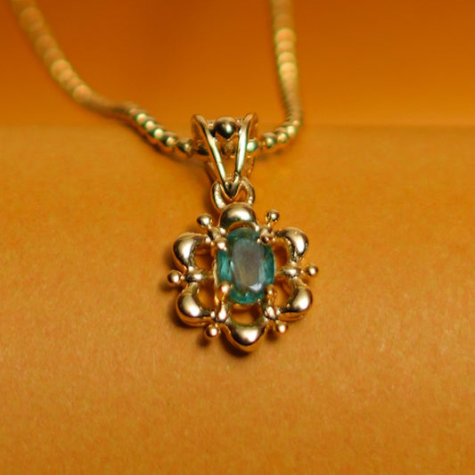 Floral Emerald Pendant - 1.50 Carat