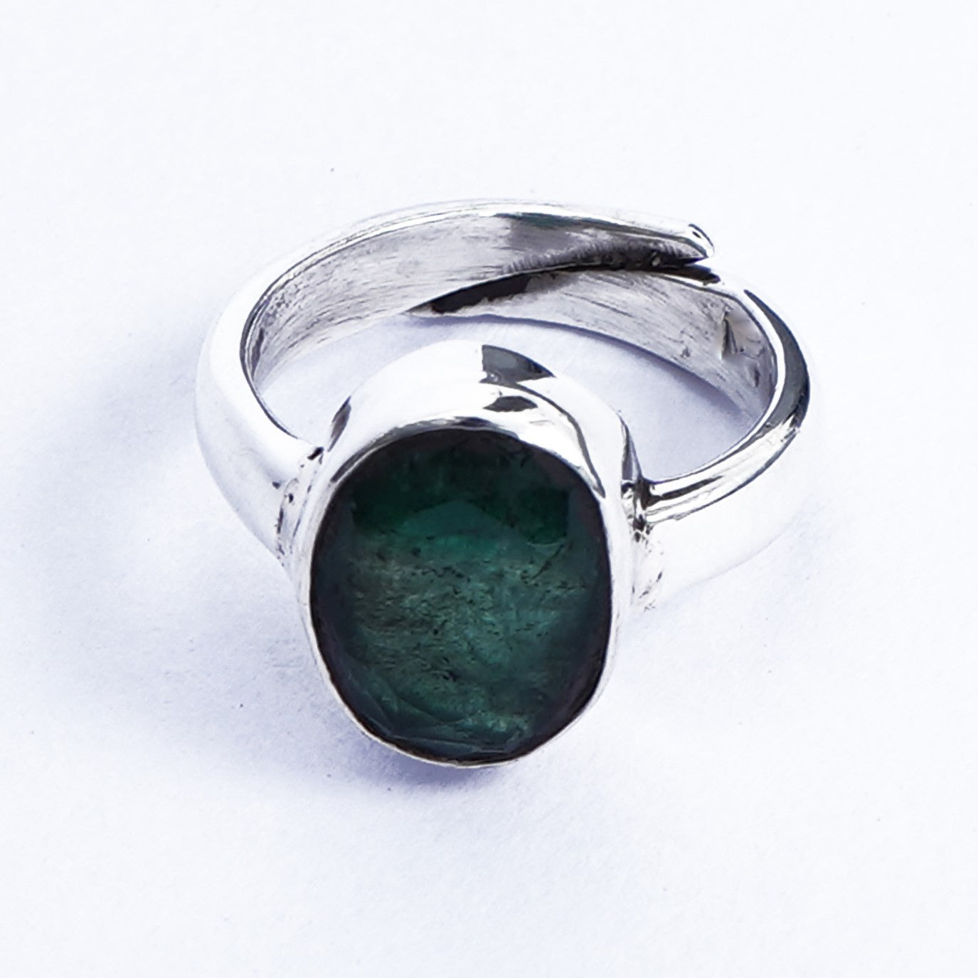 Natural Emerald Ring- 4.50 Carat/5.00 Ratti