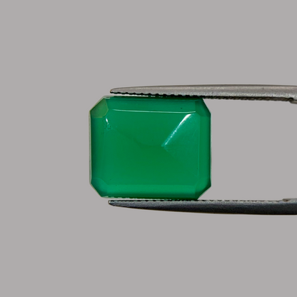 Natural Onyx - 9.08 Carat/10.07 Ratti