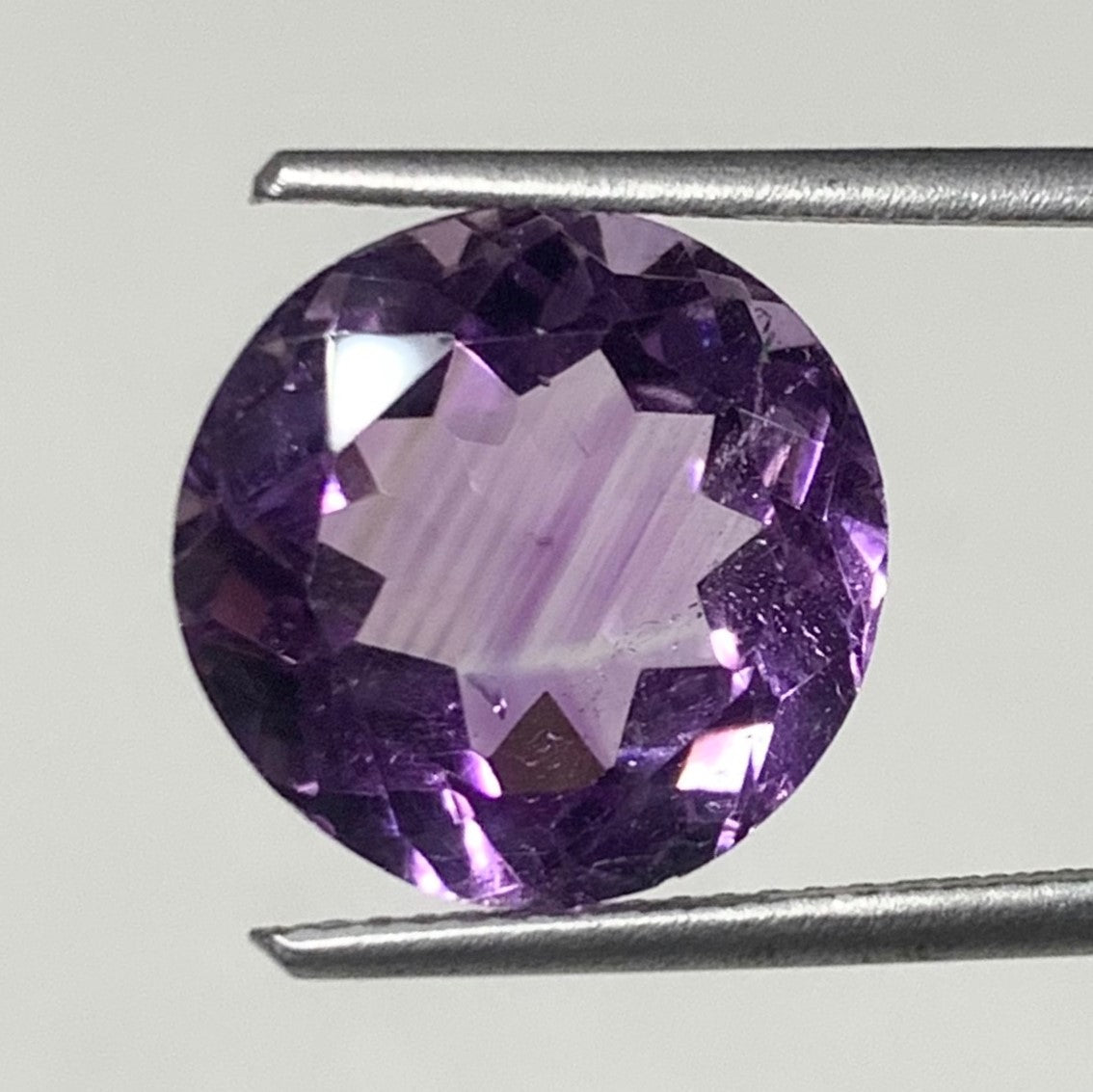 Natural Amethyst - 7.50 Carat/8.32 Ratti