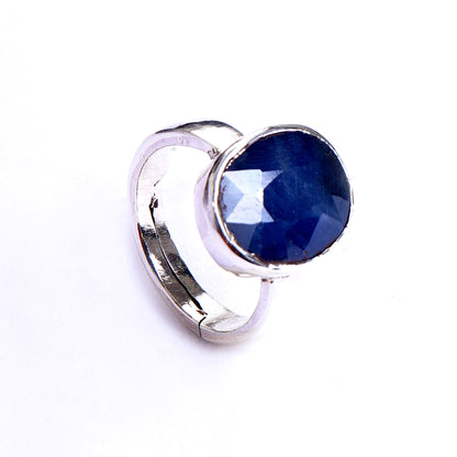 Blauer Saphir (Neelam) Ring - 6,50 Karat/7,21 Ratti