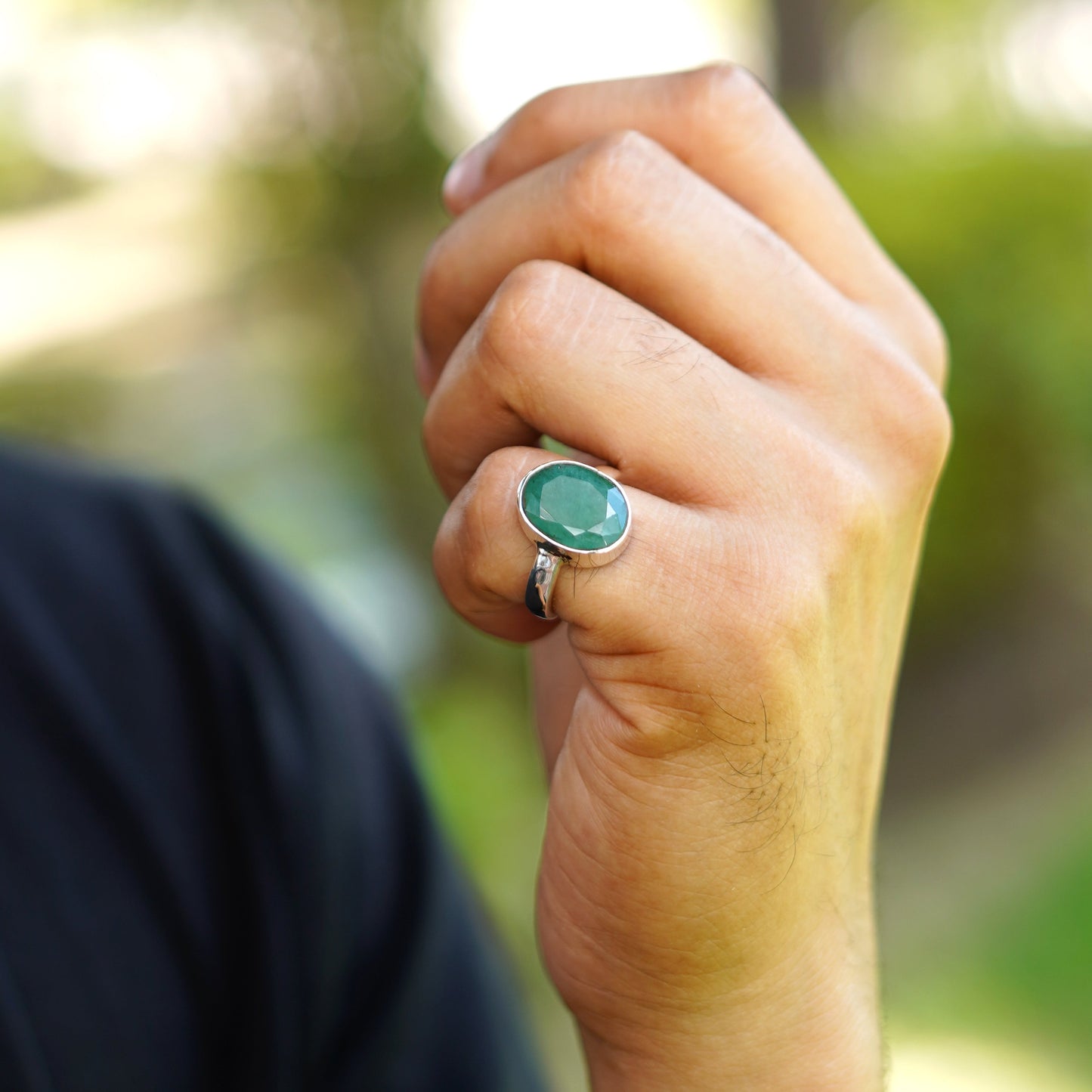 Emerald Silver Ring- 7.50 Carat/8.32 Ratti