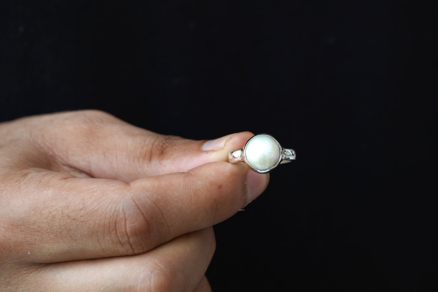 South Sea Pearl Ring - 5.25 Carats/5.83 Ratti