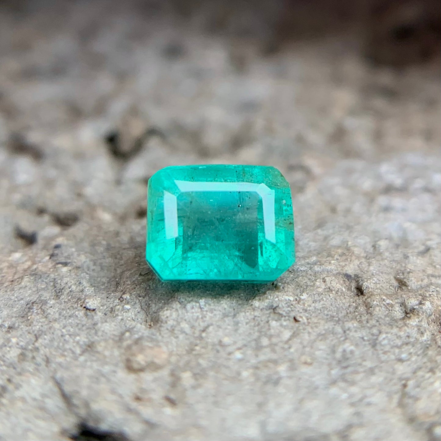 Natural Emerald - 1.10 Carat