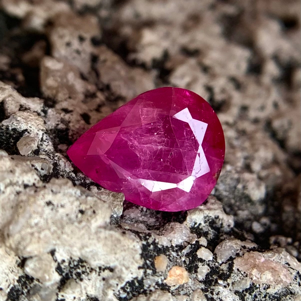 Natural Burmese Ruby - 3.73 Carats/4.14 Ratti