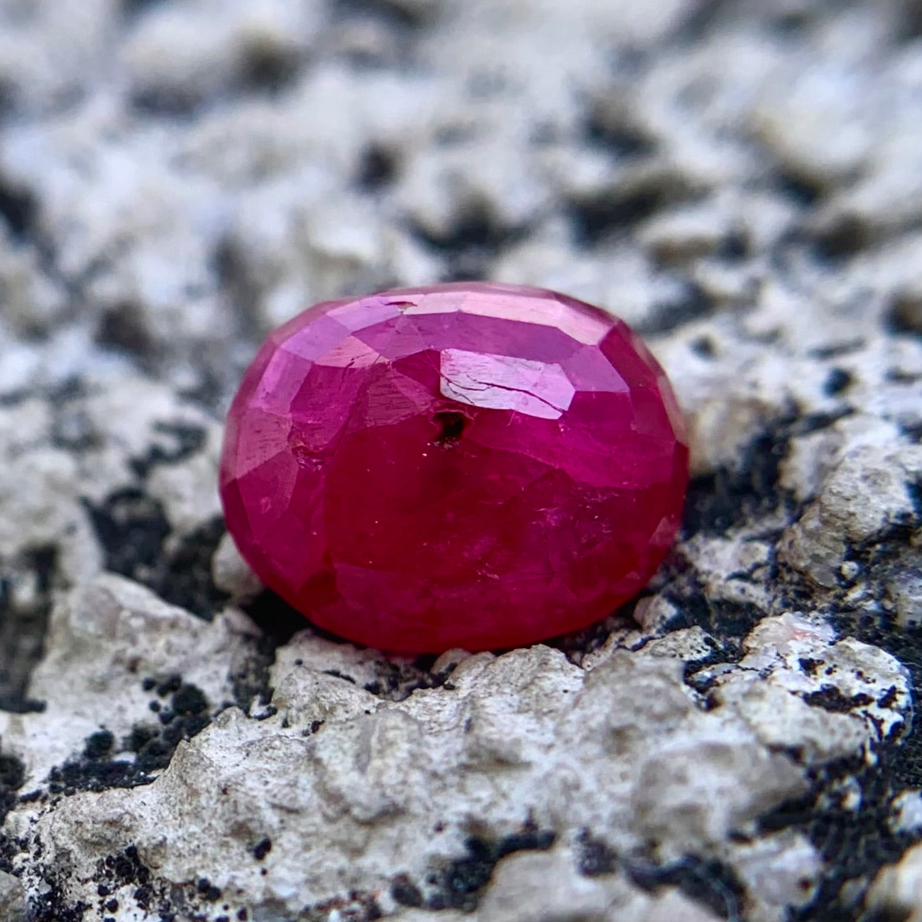 Natural Burmese Ruby - 4.28 Carats