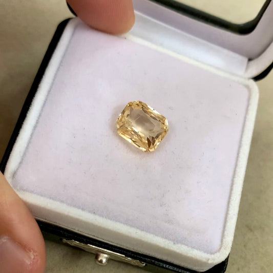 Natural Yellow Sapphire - 6.36 Carat/7.06 Ratti