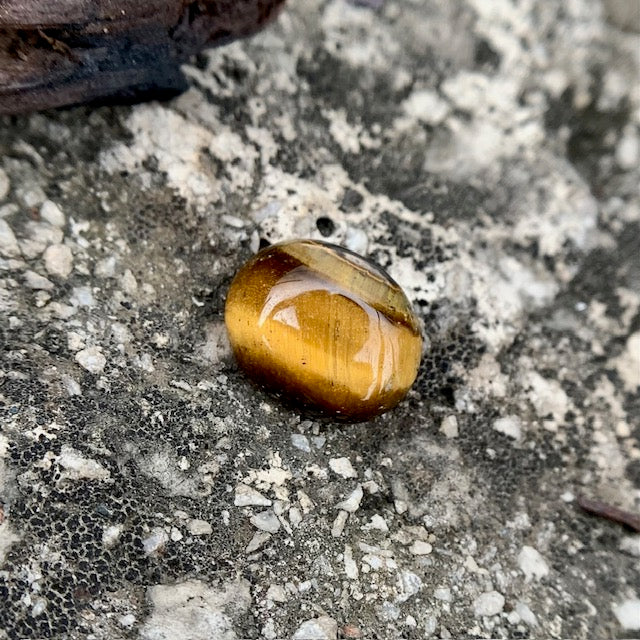 Natural Tiger's eye Stone - 11.20 Carat