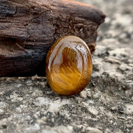 Natural Tiger's eye Stone - 10.75 Carat