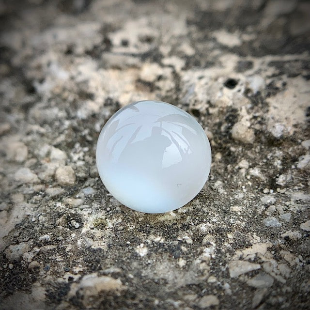 Natural Moonstone - 4.60 Carat/5.10 Ratti