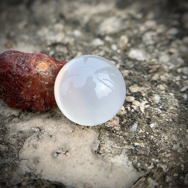 Natural Round Moonstone - 3.60 Carat