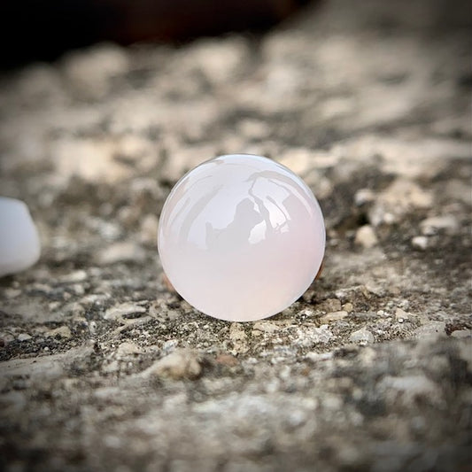 Natural Round Moonstone - 3.60 Carat