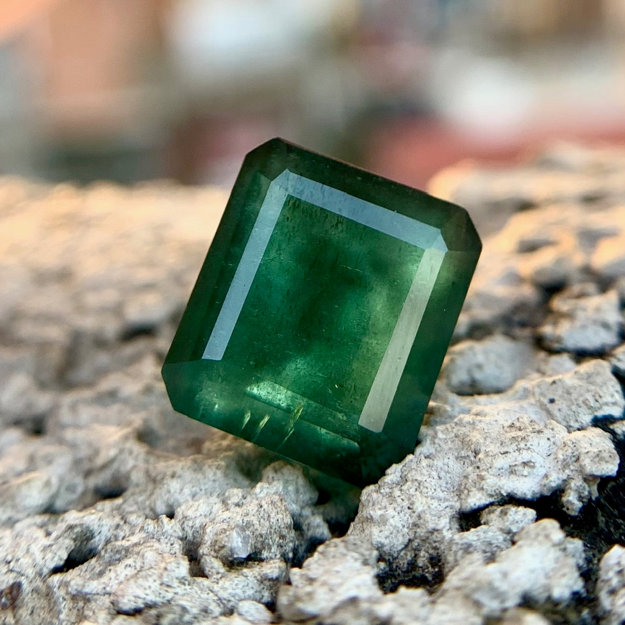 Natural Emerald - 8.62 Carat/9.57 Ratti