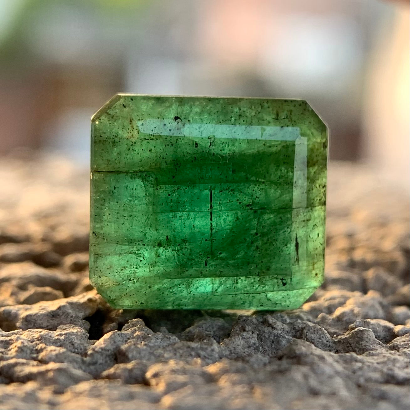 Natural Emerald - 7.25 Carat/8.05 Ratti